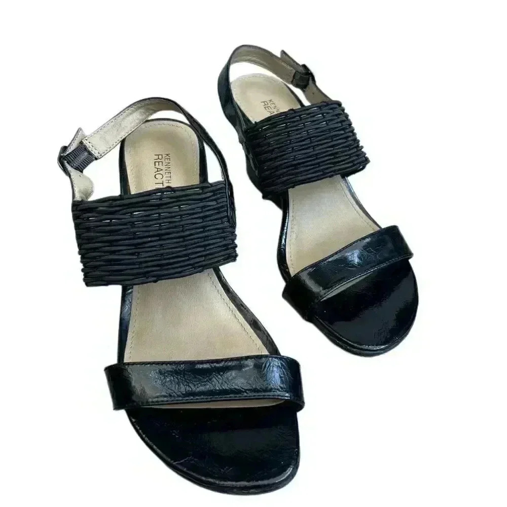 KENNETH COLE Reaction | Elastic Patent Leather Wedge | Black | Pre-Loved 7